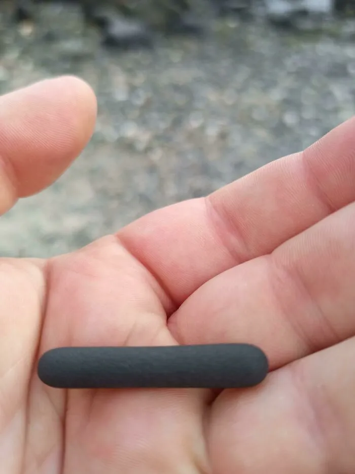 This Perfectly Cylinder Shaped Rock I Found At A Local Beach