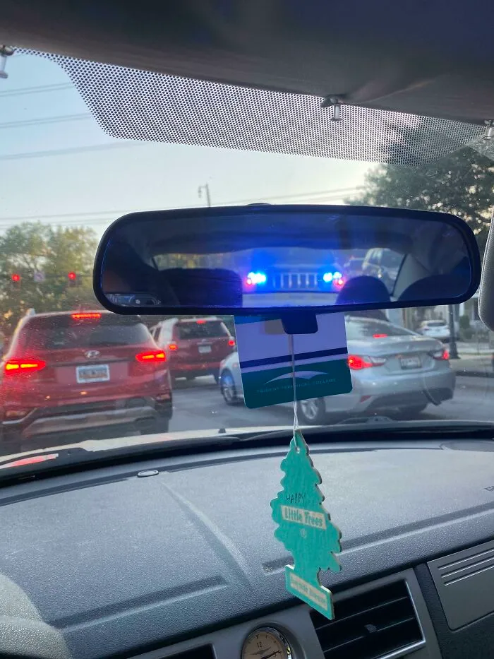 Thought I Was Being Pulled Over Thanks To These Illegal Blue LED Headlights