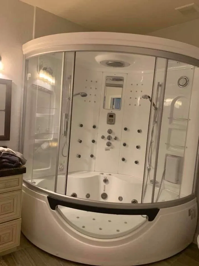 Ni siquiera sabía que se fabricaban este tipo de duchas/bañeras 