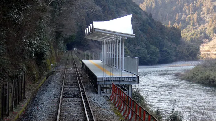 This Train Stop In Japan Has No Entries Or Exits, It Has Been Put There Merely So That People Can Stop Off In The Middle Of A Train Journey And Admire The Scenery