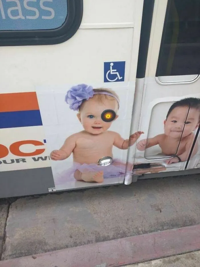 Bebé Cyborg