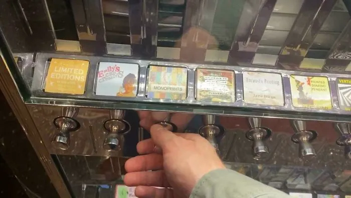 There Is A Cigarette Vending Machine In Las Vegas That Now Sells Art Instead Of Cigarettes. For $5, You Can Have One Of Several Original Pocket-Sized Pieces Of Art