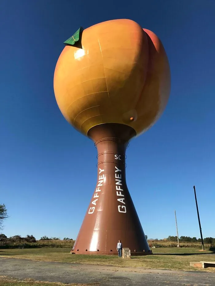 The Peachoid, A 135 Feet (41 M) Tall Water Tower In Gaffney, South Carolina
