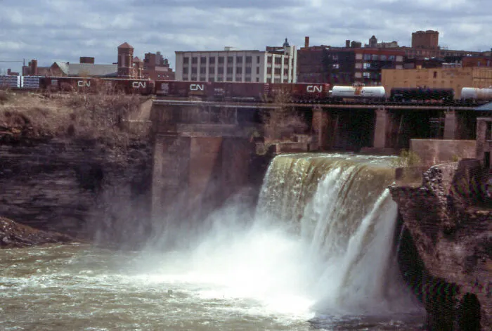 People In This Online Group Share The 30 Most Unpleasant-Looking Cities In America They’ve Ever Visited