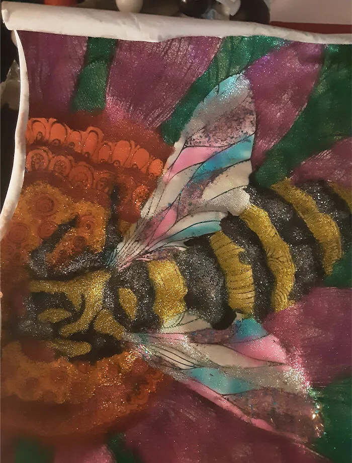Glitterglue Bee