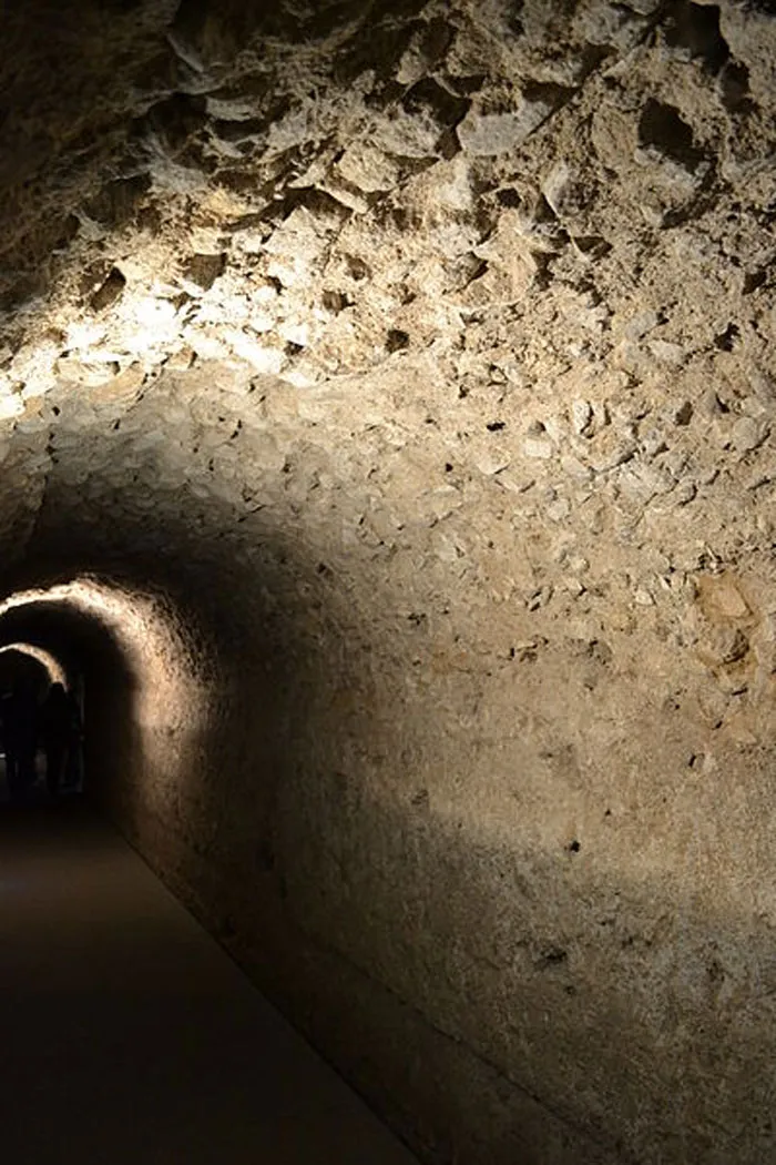 30 Things That Are Older Than Most People Think, As Shared In This Viral Online Thread