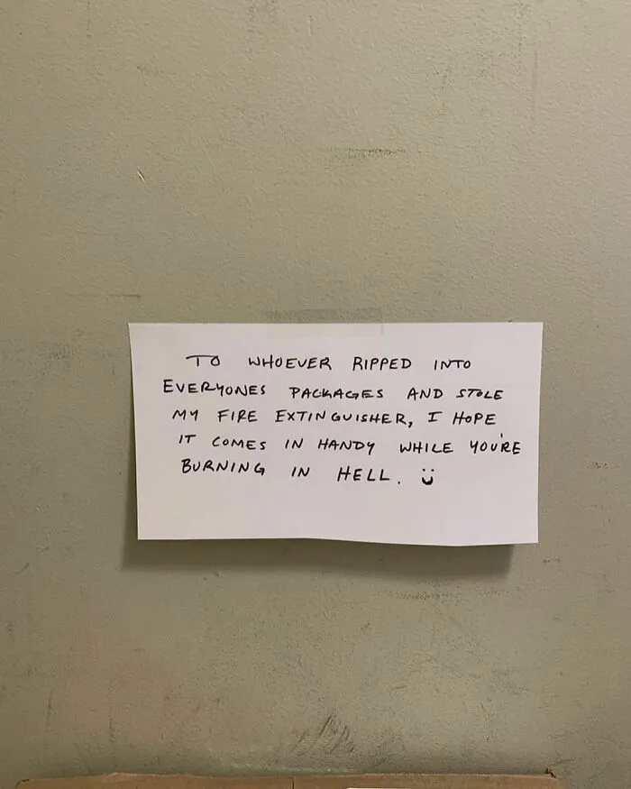 Notes In The Lobby