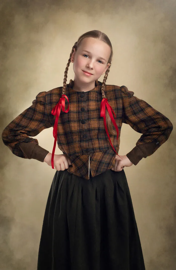 I Capture Beautiful Polish Folklore Costumes In A Painting-Like Style