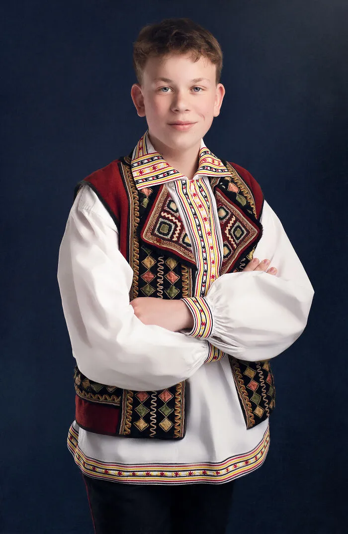I Capture Beautiful Polish Folklore Costumes In A Painting-Like Style