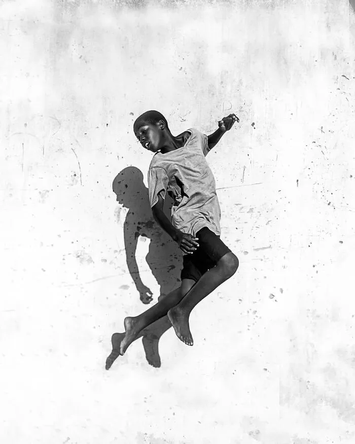 106 Photos To Show Everyday Life And Hardships Of Mozambican People By Grégory Escande