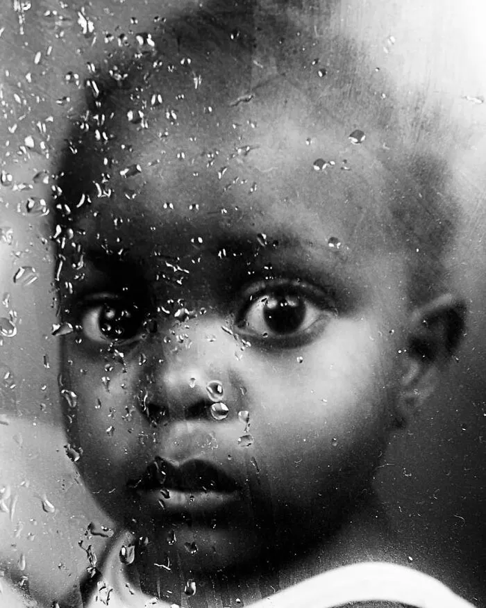 106 Photos To Show Everyday Life And Hardships Of Mozambican People By Grégory Escande