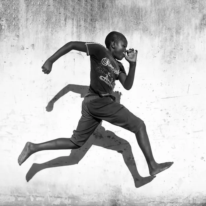 106 Photos To Show Everyday Life And Hardships Of Mozambican People By Grégory Escande