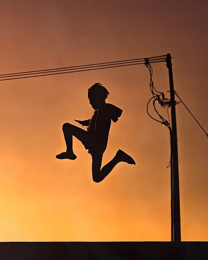 106 Photos To Show Everyday Life And Hardships Of Mozambican People By Grégory Escande