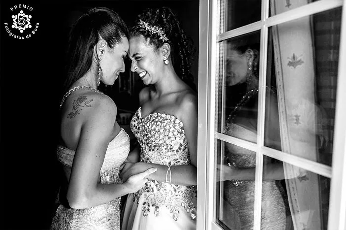Novias sonrientes por Gaetano Pipitone