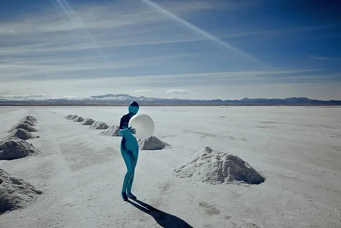 30 Surreal Self-Portraits Wearing Full-Body Suits That Suggest Strangeness, Otherworldliness, And Isolation