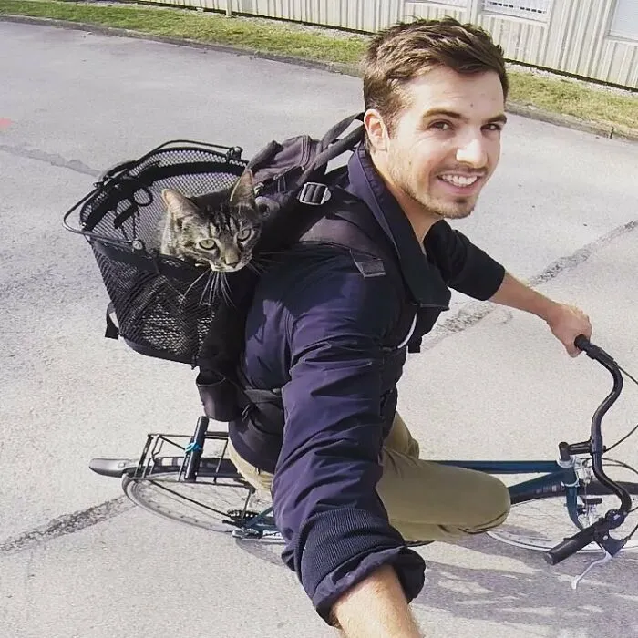 Owner Brings His Cat Everywhere And They Go On All Kinds Of Crazy Adventures Together (30 Pics)