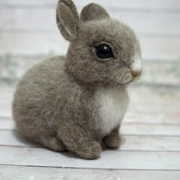 Artist Makes Hyper-Realistic Wool Animal Sculptures Through Needle Felting (46 New Pics)