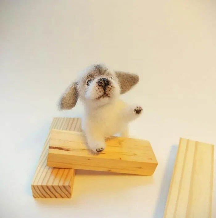Artist Makes Hyper-Realistic Wool Animal Sculptures Through Needle Felting (46 New Pics)