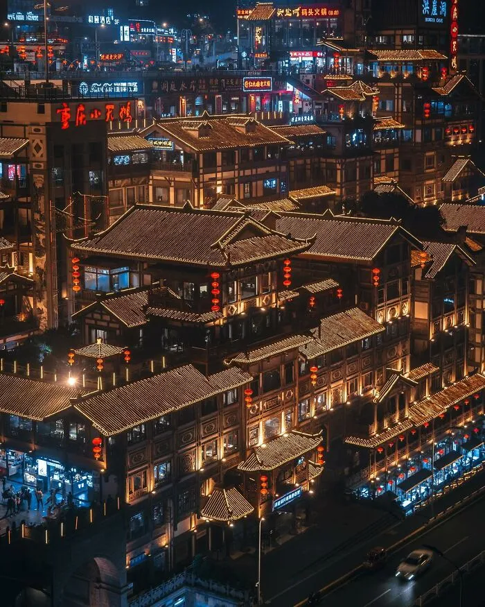 Ryosuke Kosuge's 30 Stunning Photos Give A Glimpse Of Everyday Life In Asia