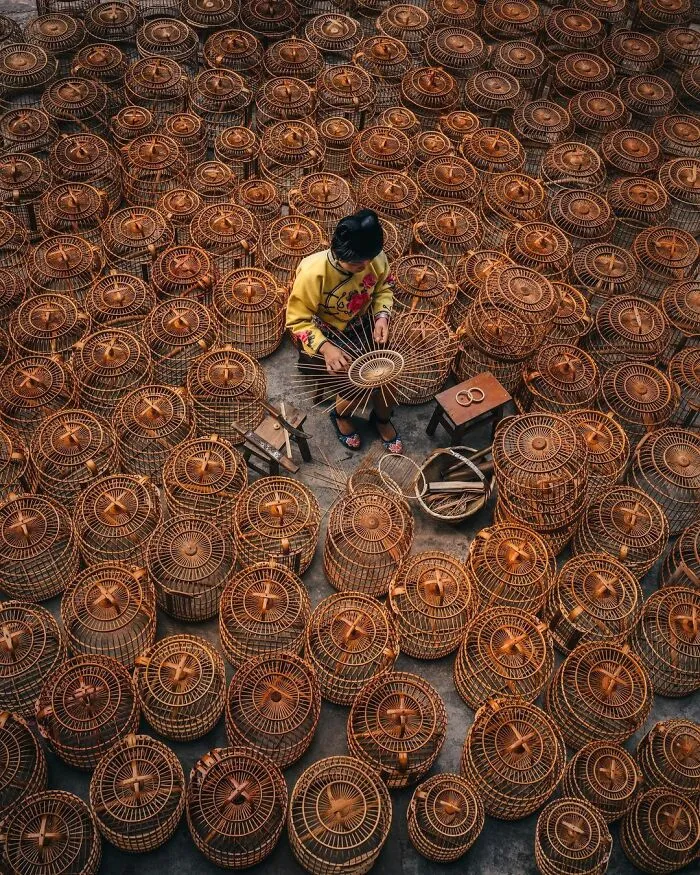 Ryosuke Kosuge's 30 Stunning Photos Give A Glimpse Of Everyday Life In Asia