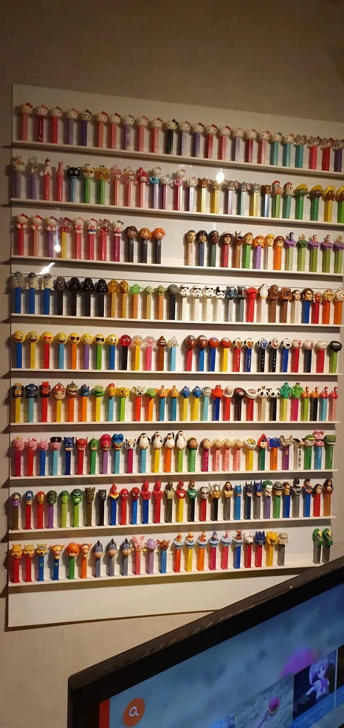 Dispensadores Pez. Esto es solo el 20% de mi colección que empecé hace 5 años
