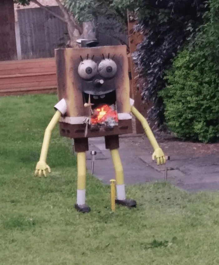 Who Lives In A Pineapple Burnt Third Degree!