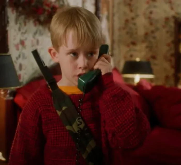 People Online Are Pointing Out Bizarre But True Plot Points In Famous Movies (50 Points)