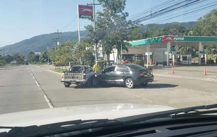 We Have Been Forced Quarantined For 48 Hours. Notice The Empty Street And The Closed Gas Station And These Guys Managed To Get Into A Crash
