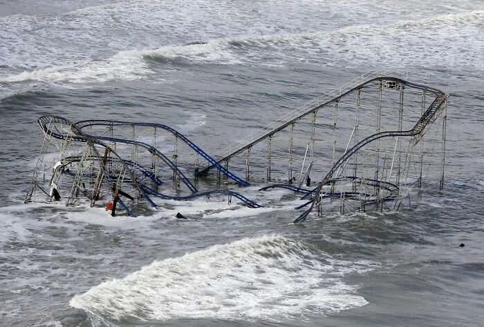 Jet Star, A Rollercoaster In New Jersey That Was Literally Blown Into The Ocean During Hurricane Sandy