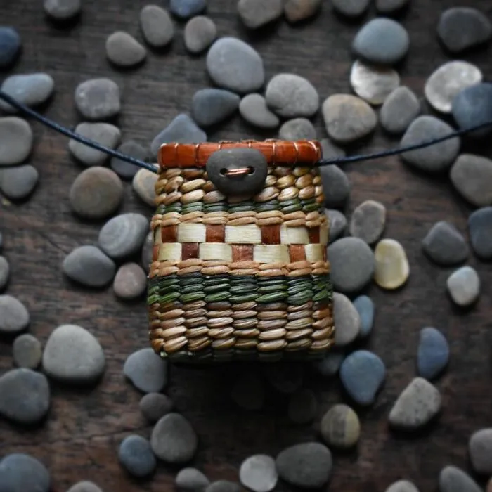 Self-Taught Artist Transforms Leaves And Weeds Into 30 Mini Hand-Woven Baskets