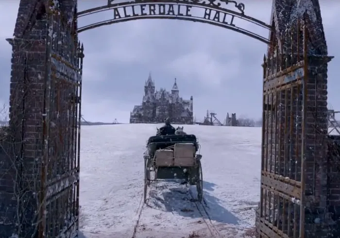 Crimson Peak (2015)