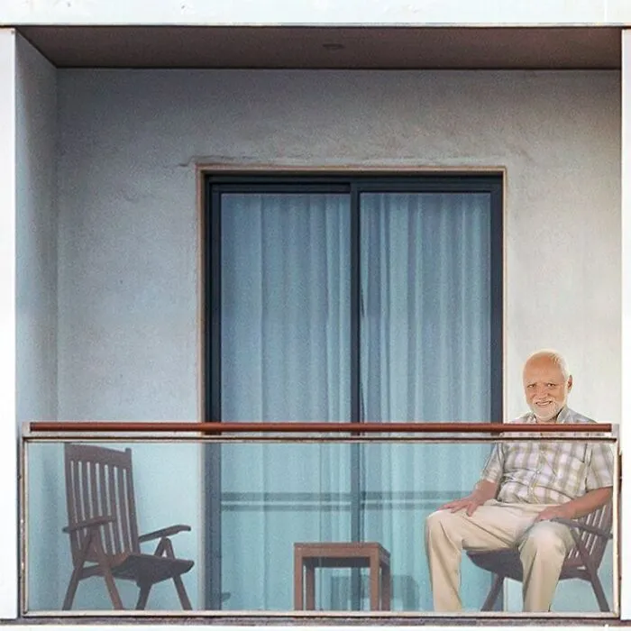 This Artist Photoshopped 30 Memes Living Together In An Apartment Building