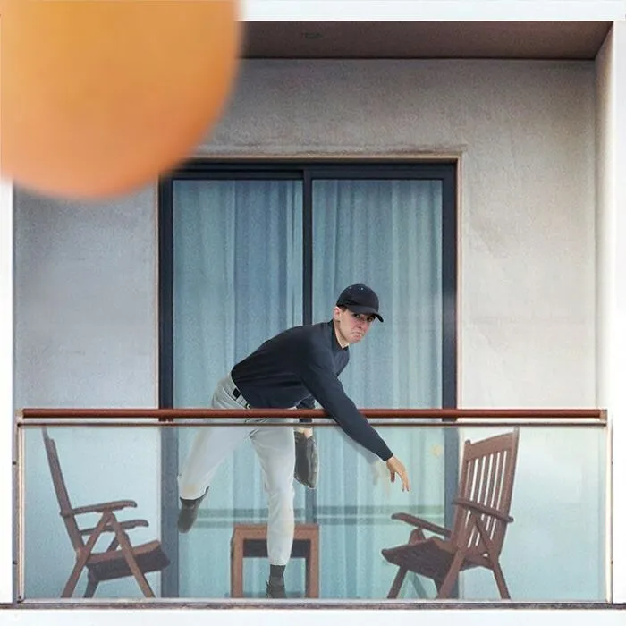 Este artista editó 30 memes con photoshop para que convivan en un complejo de apartamentos