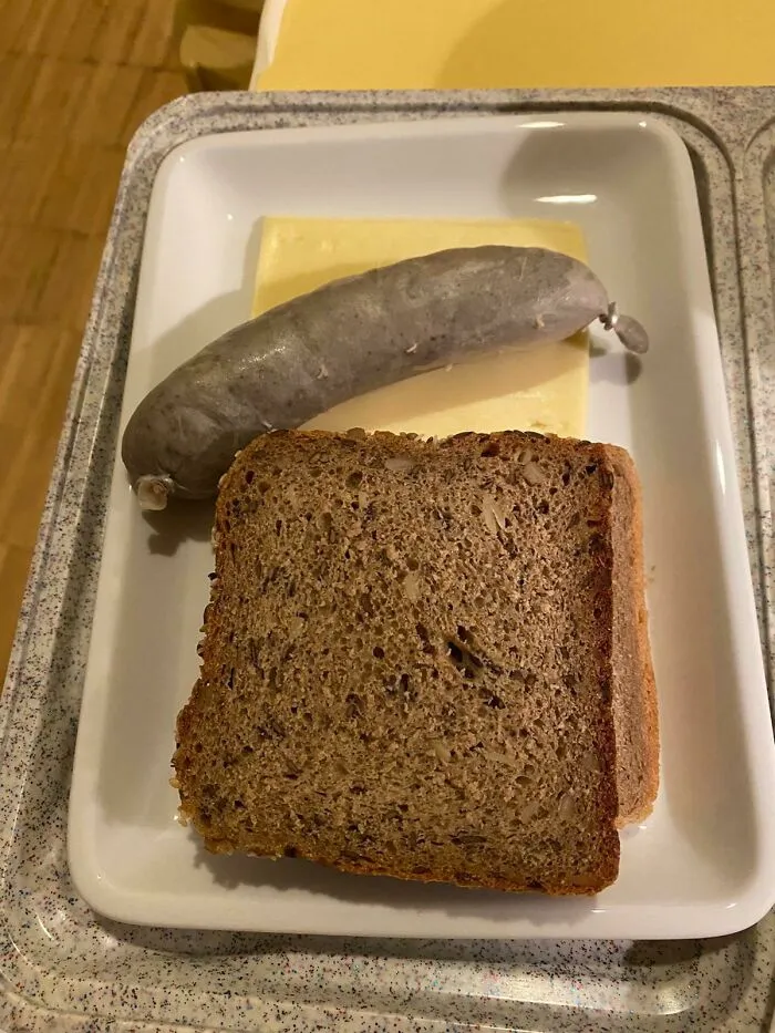 Cena de hospital en Alemania a las 16:30