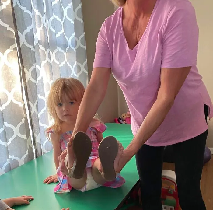 Pregnancy Brain Is So Real. My Daughters Daycare Lady Sent Me This. I’m So Embarrassed