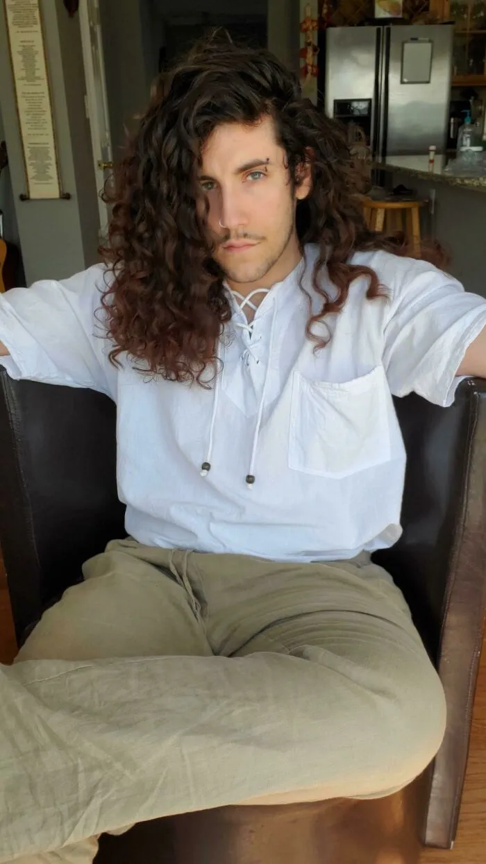 Haven't Shortened My Hair In 4 Years, Through My Whole Family Telling Me To Cut It Constantly. What Do Y'all Think Of It 