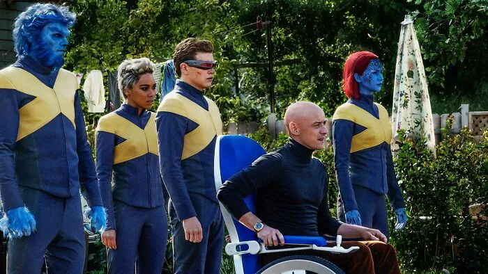 30 Detalles de películas divertidamente malos que la gente ha compartido en esta página (nuevas fotos)