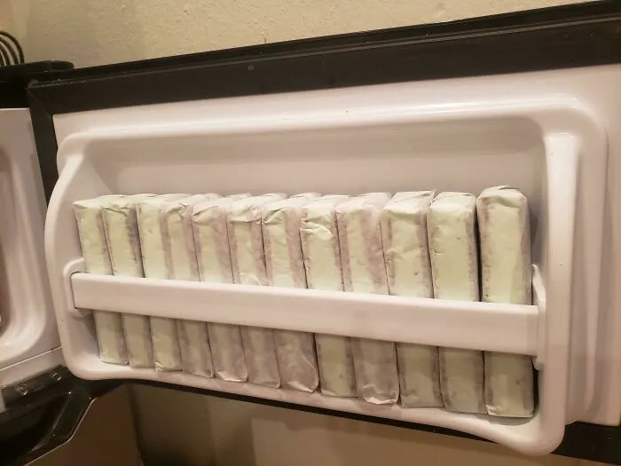 12 Pack Of Mint Chip Ice Cream Sandwiches