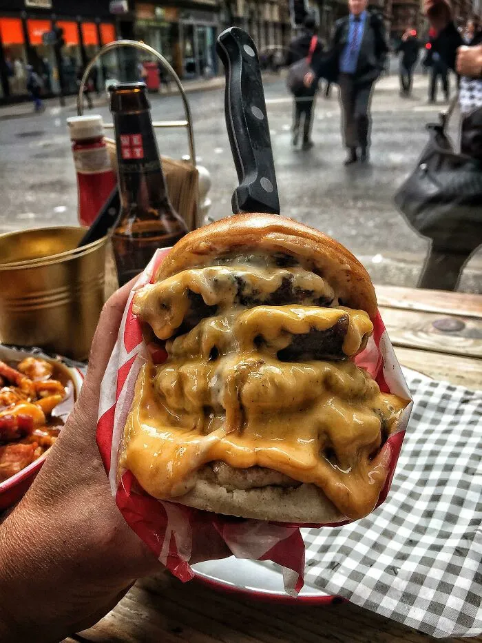 Pedí queso extra en mi hamburguesa Cali 4x4