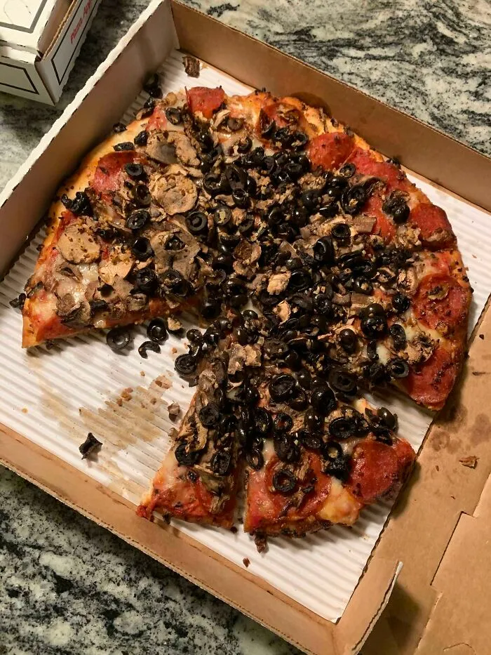 I Didn’t Even Ask For Extra Olives Or Mushrooms, But Wow