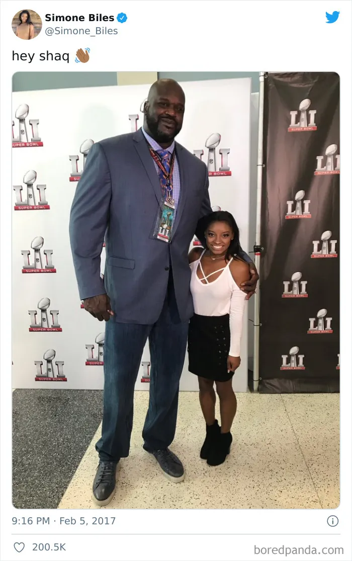 4'8" Olympic Gymnast Simone Biles Standing Next To 7'1" Shaq