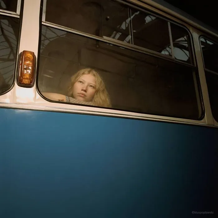 Photographer Uses An Analog Camera To Capture Eerie And Surreal Photos Of People (30 Pics)