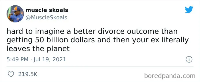 Bezos' Space Launch Turned Into A Massive Joke Online, Here Are 40 Of The Best Jokes And Memes