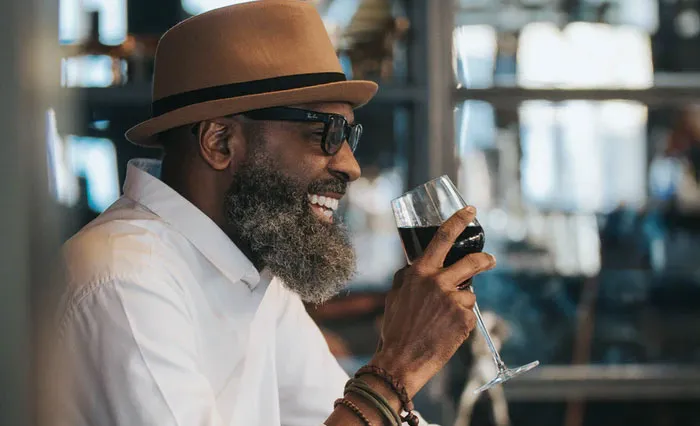 29 People Share How They Can Tell If A Tourist Is American