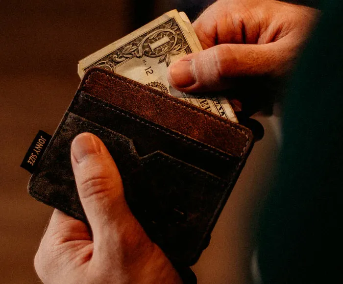 People Are Sharing "Unwritten Rules" Of Life That Everyone Should Be Aware Of (40 Answers)