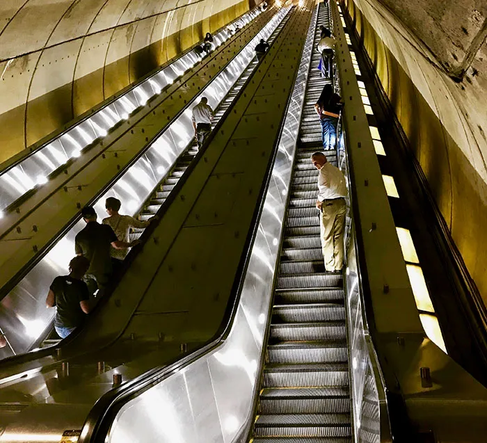 People Are Sharing "Unwritten Rules" Of Life That Everyone Should Be Aware Of (40 Answers)