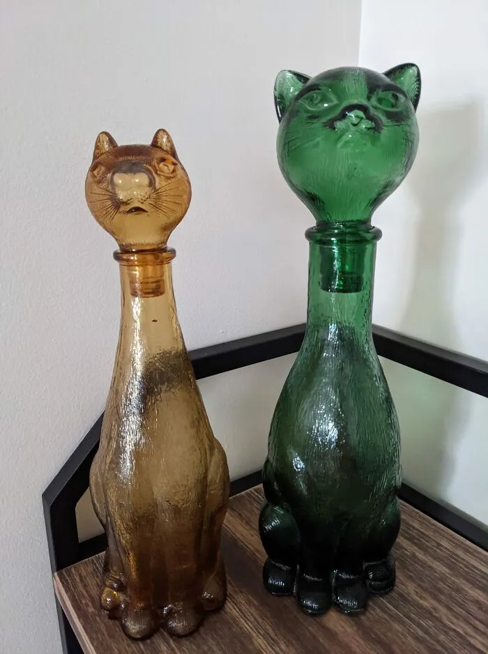 I Kept Only A Few Things From My Late Parent's Estate, One Being The Amber Glass Cat Decanter