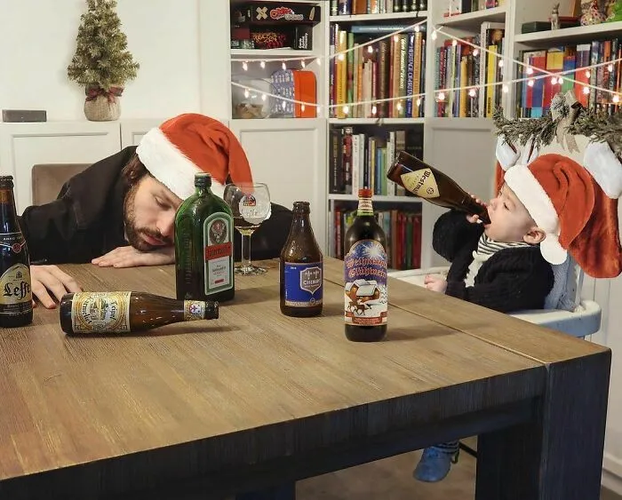 Recuerdo de nuestra fiesta de Navidad del año pasado. ¡Feliz Navidad a todos!