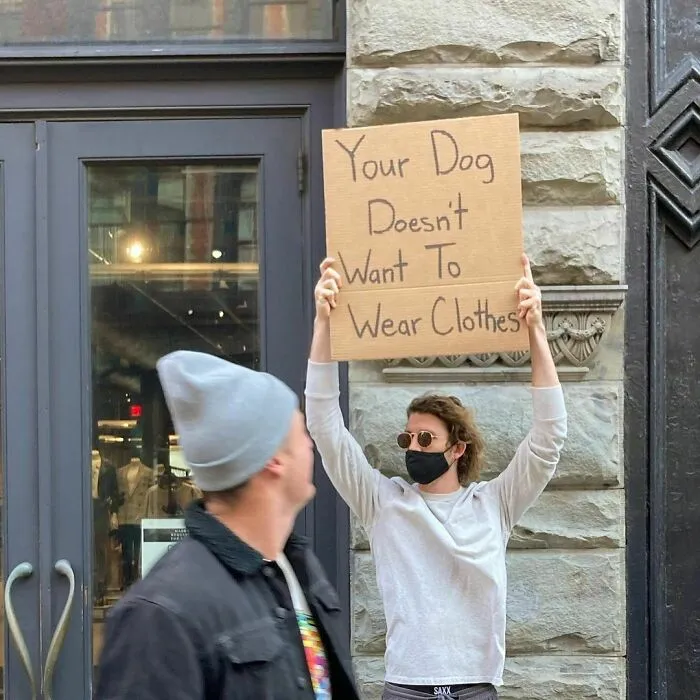 Dude Keeps Protesting Annoying Everyday Things With Funny Signs (35 New Pics)