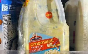 This Instagram Account Shares The Worst Dishes Someone Had The Audacity To Serve (50 Pics)